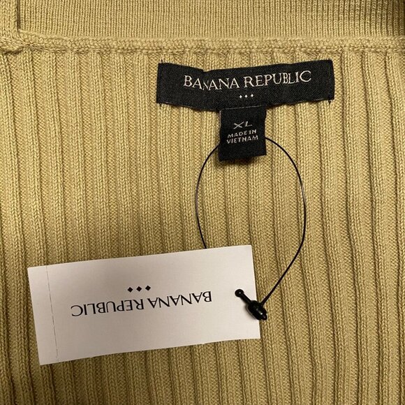 NWT Banana Republic Cross-Back V Neck Sweater Tank, XL - Picture 6 of 7